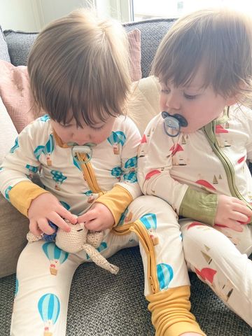 Tre Bukkene Bruse Pysjamas - My Little Fairytale Norge